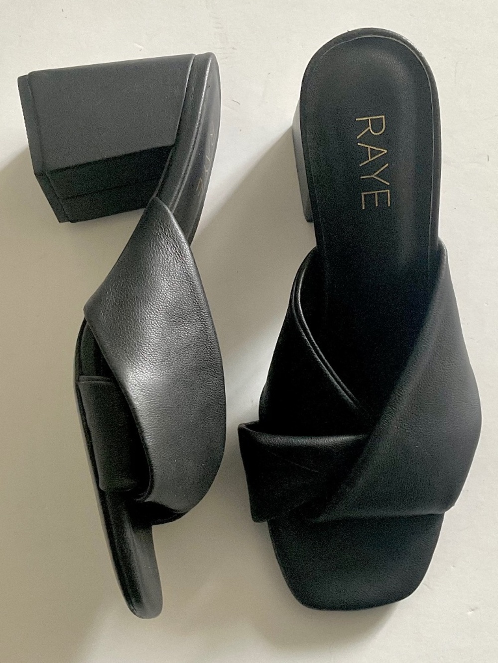 RAYE Tabby Heel Soft Crossover Straps Black Size 7